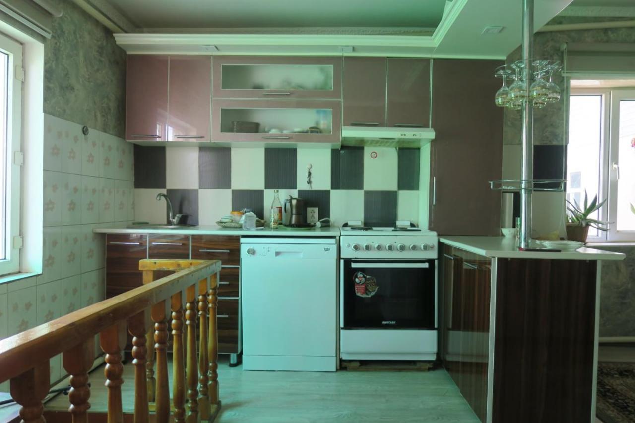 Geshouseaselbarskoon Hotel Ngoại thất bức ảnh