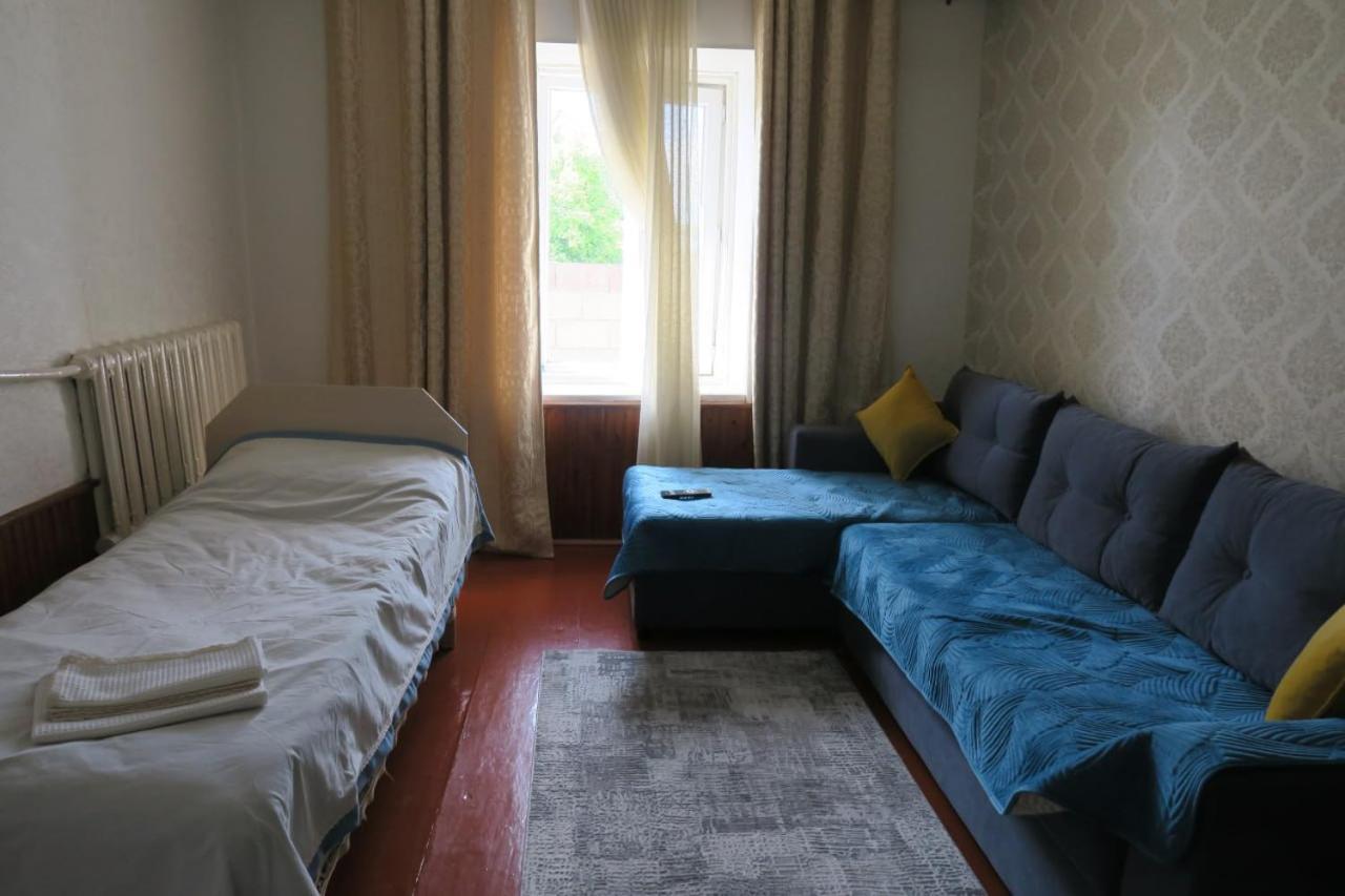 Geshouseaselbarskoon Hotel Ngoại thất bức ảnh